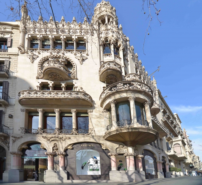 Psg. de Gràcia, 35 - Façana (2).jpg